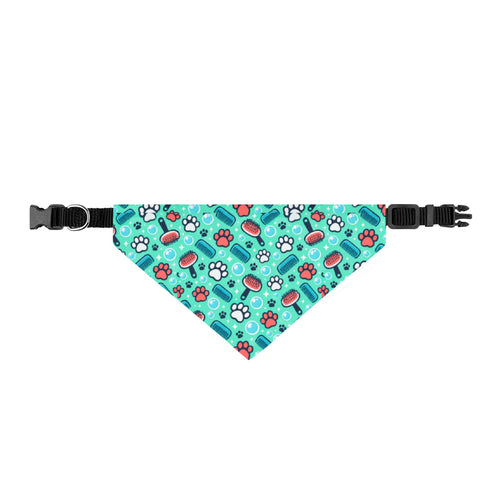 Front view of the Fresh & Fluffy turquoise patterned dog bandana with its adjustable black collar and buckle.